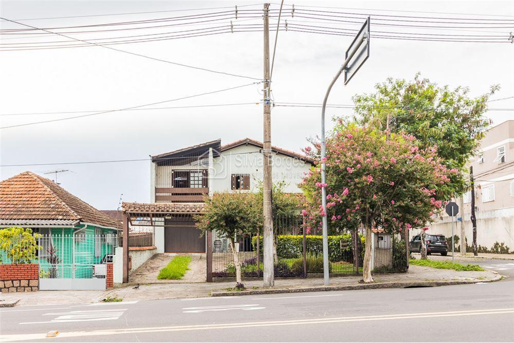 Sobrado à venda com 4 quartos, 450m² - Foto 3