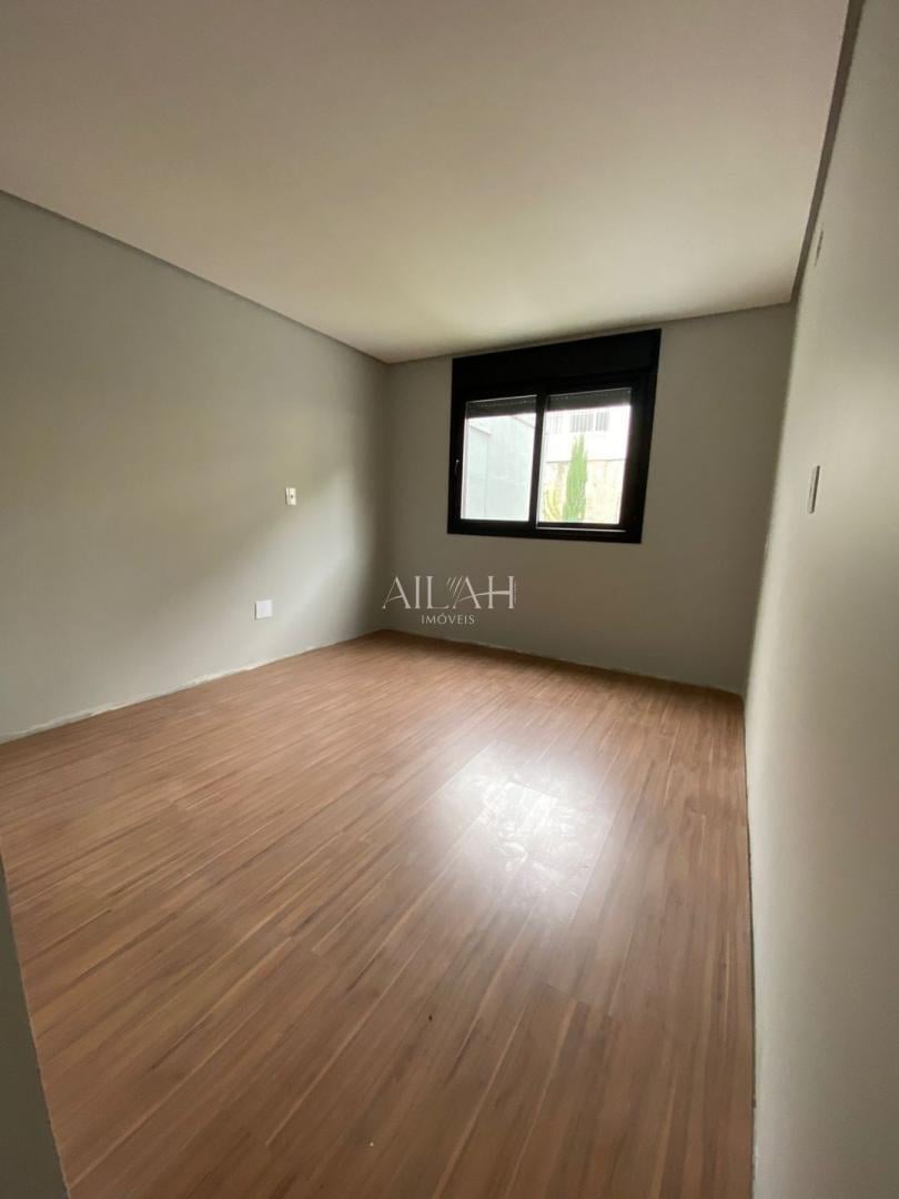 Casa à venda com 3 quartos, 196m² - Foto 12