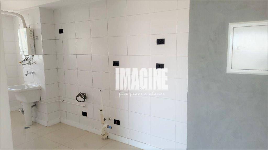 Apartamento à venda com 3 quartos, 73m² - Foto 7