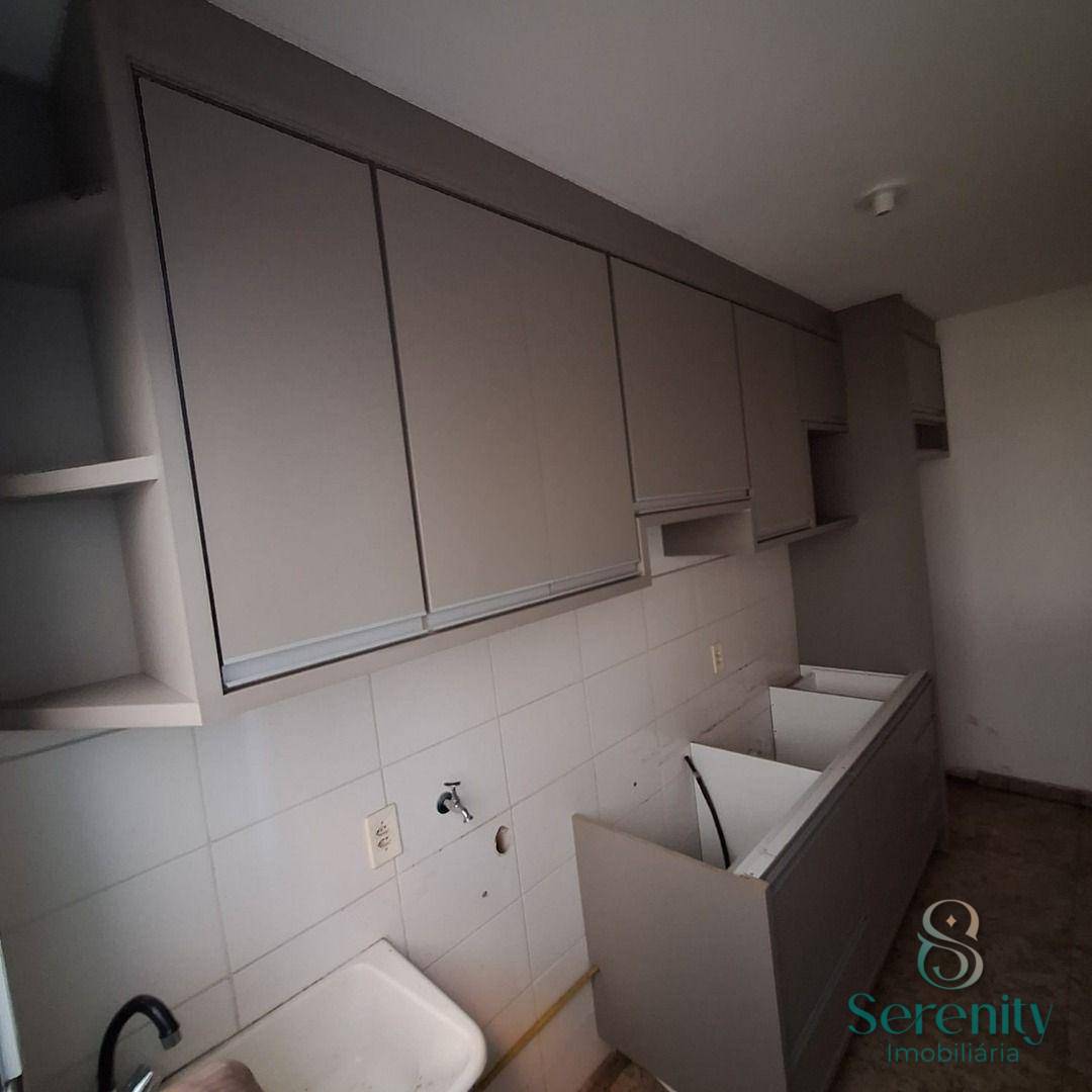 Apartamento à venda com 2 quartos, 48m² - Foto 4