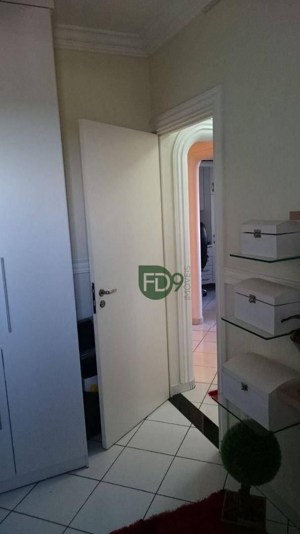 Apartamento à venda com 2 quartos, 62m² - Foto 18