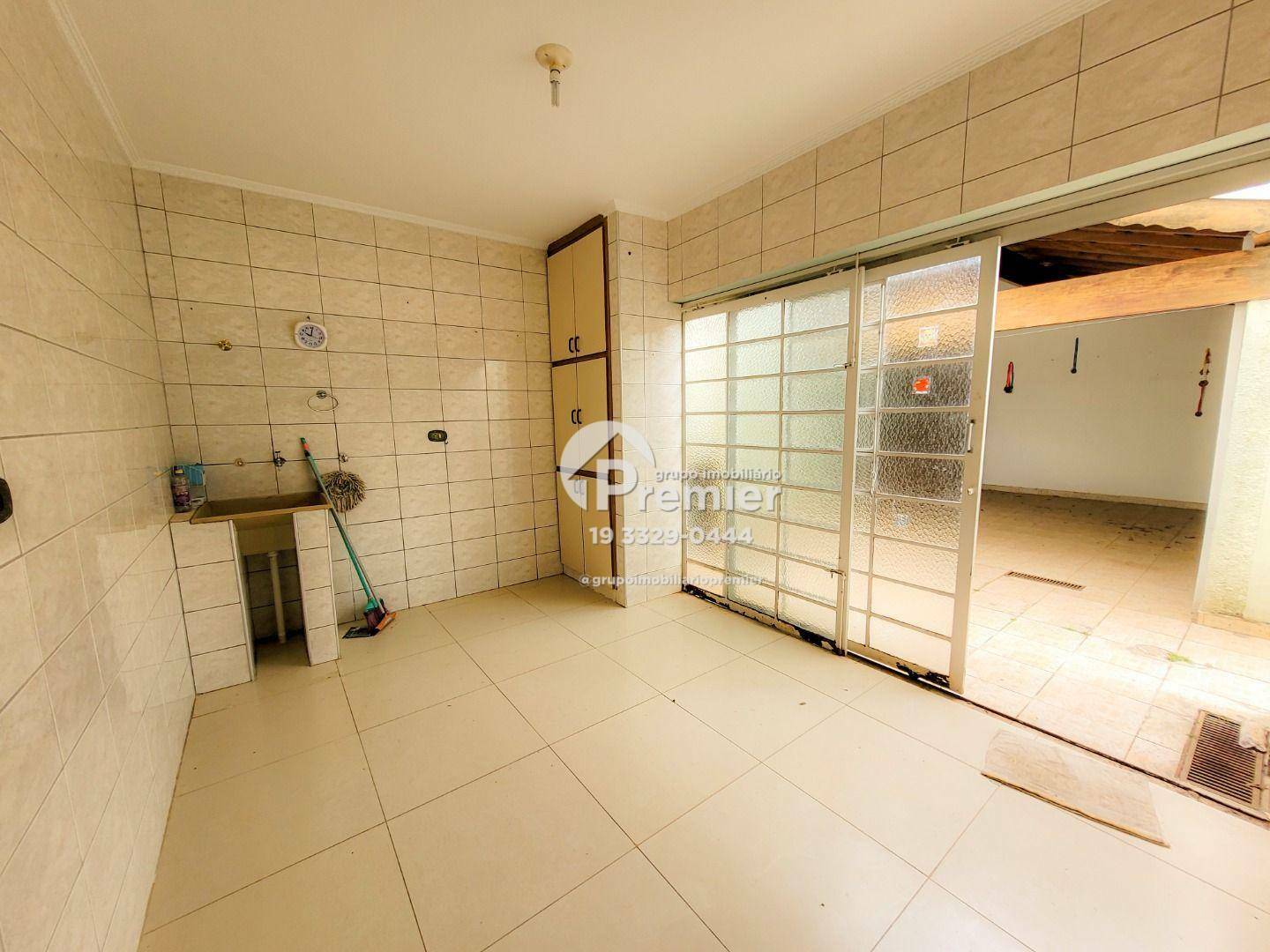 Casa à venda com 4 quartos, 188m² - Foto 14