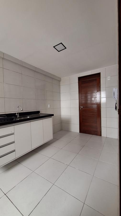 Apartamento à venda com 3 quartos, 81m² - Foto 19