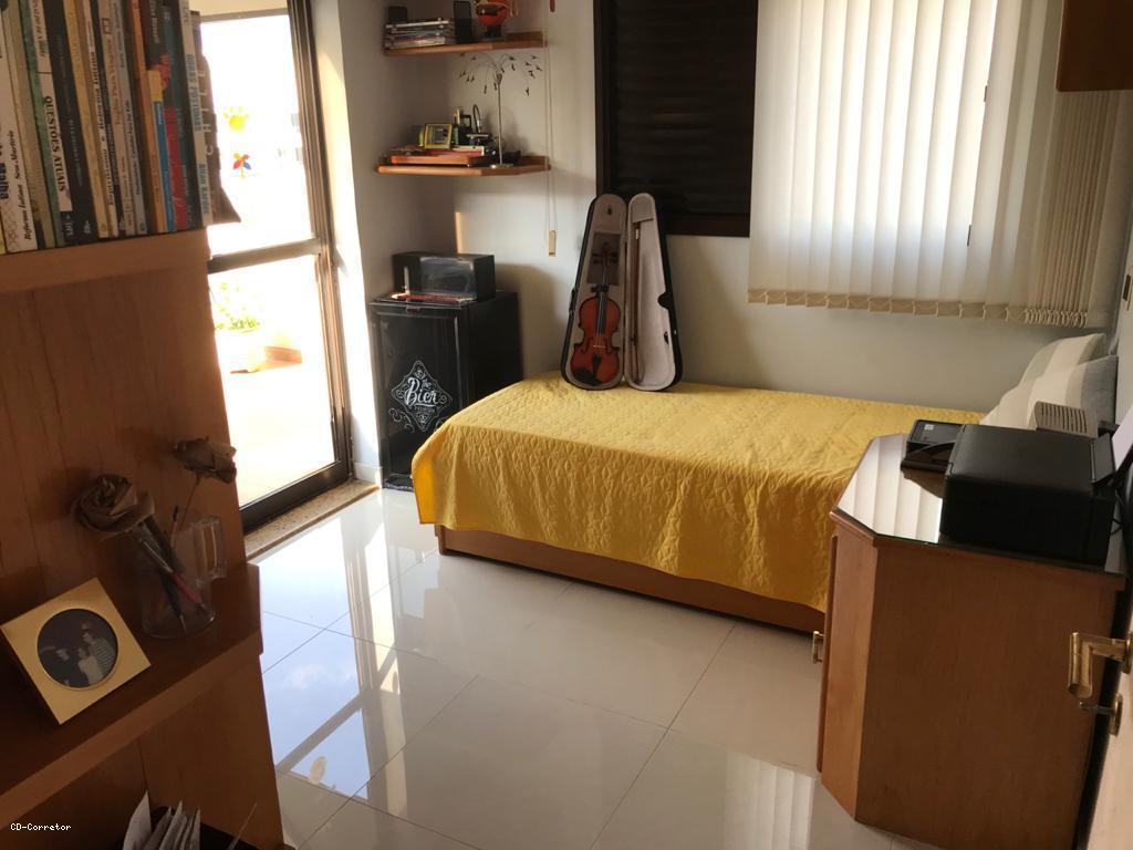 Apartamento à venda com 3 quartos, 162m² - Foto 24