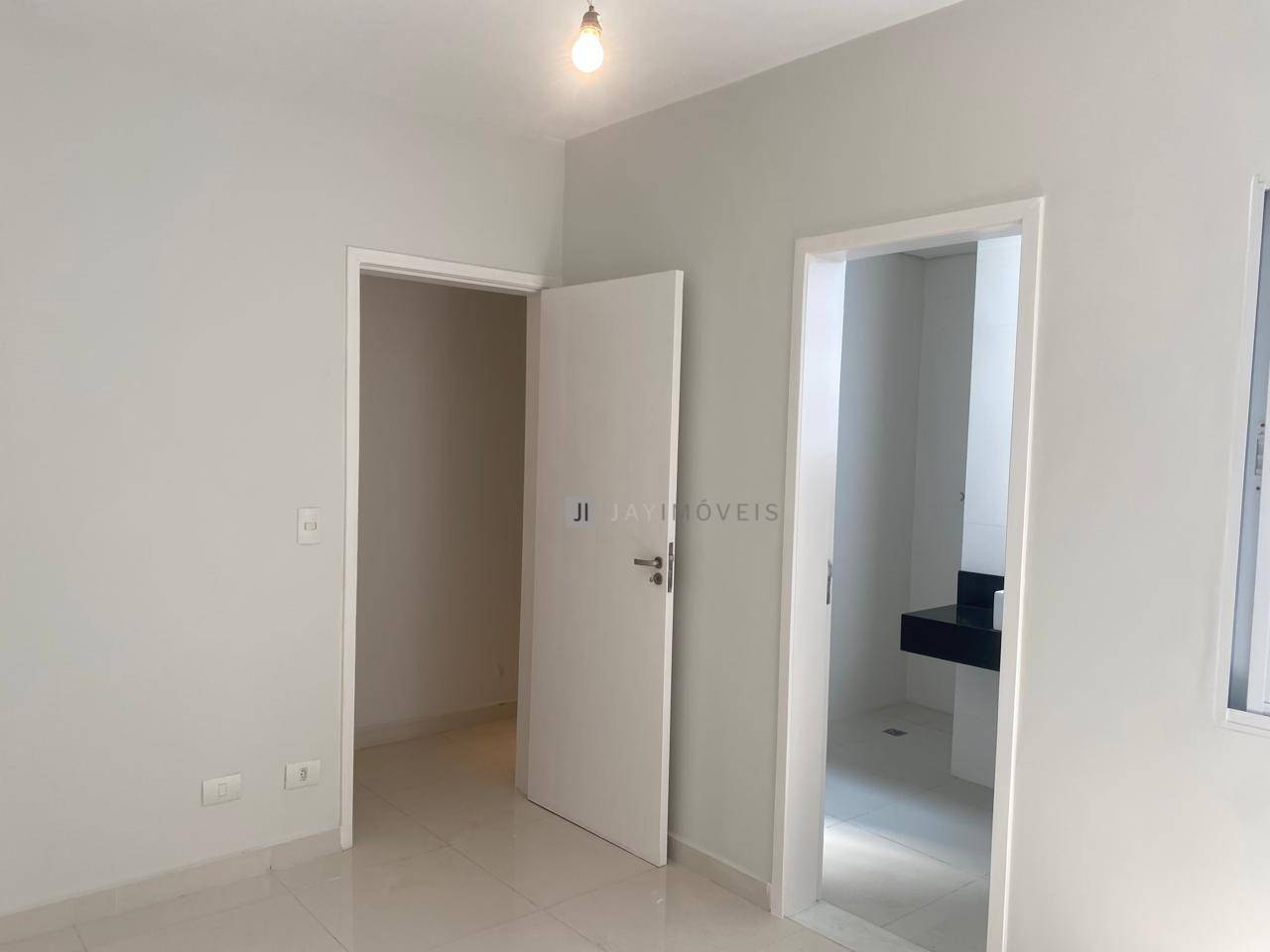 Sobrado à venda com 4 quartos, 209m² - Foto 12