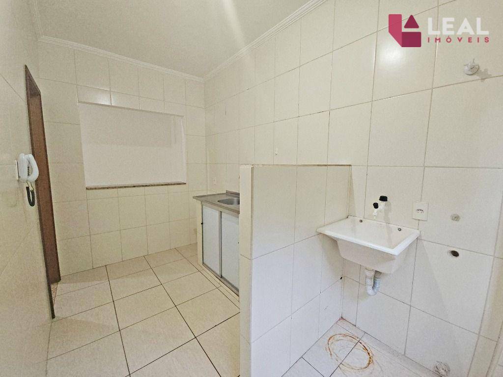 Apartamento para alugar com 1 quarto, 30m² - Foto 8