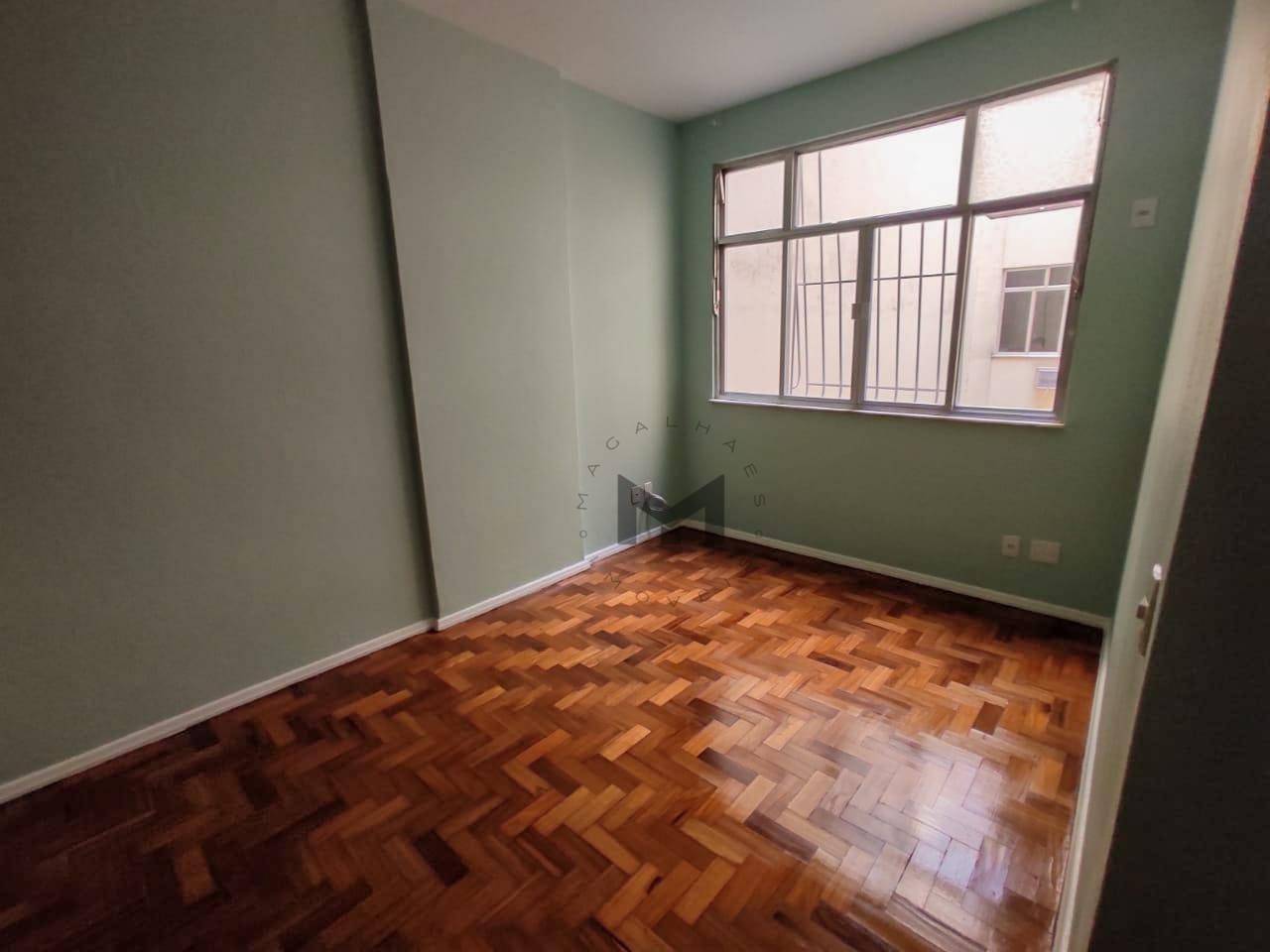 Apartamento à venda com 3 quartos, 100m² - Foto 13