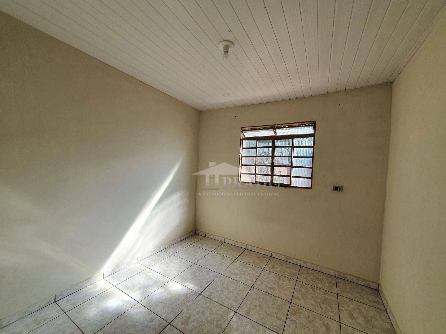 Casa à venda com 4 quartos, 200m² - Foto 13