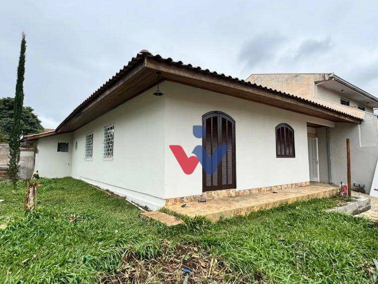 Casa à venda com 3 quartos, 170m² - Foto 8