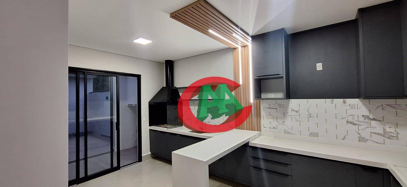 Casa à venda com 3 quartos, 138m² - Foto 4