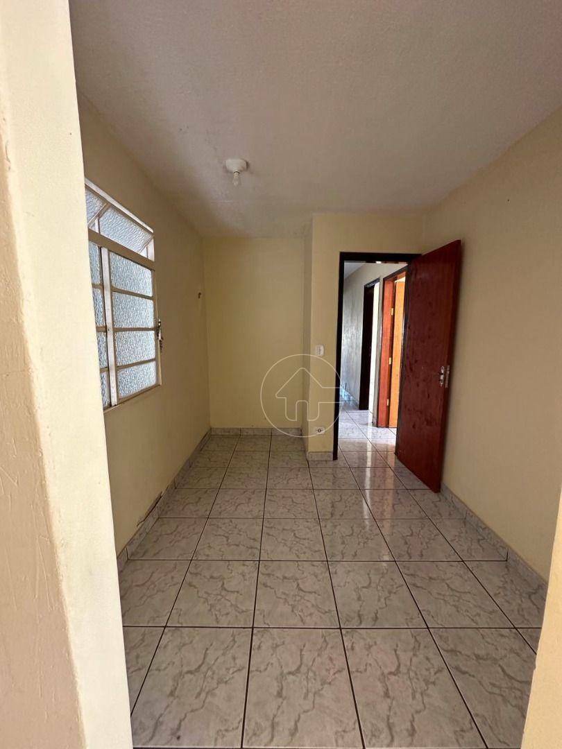 Casa à venda com 3 quartos, 74m² - Foto 5