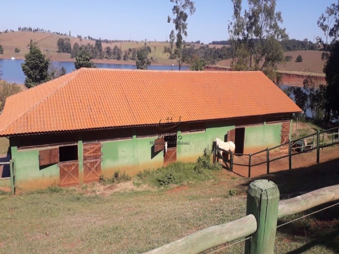 Haras e Área Rural Padrão à venda com 1 quarto, 121000m² - Foto 10