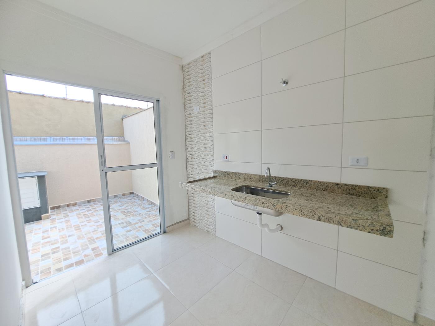 Casa à venda com 2 quartos, 45m² - Foto 28