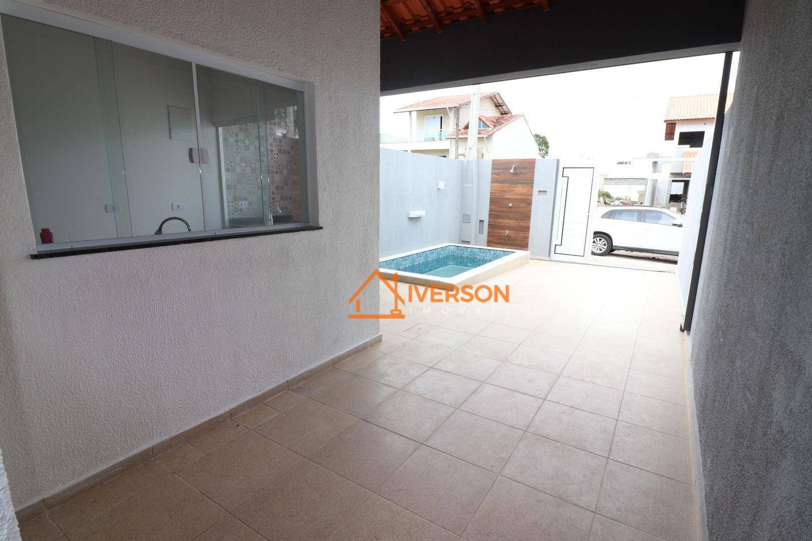 Casa à venda com 2 quartos, 70m² - Foto 6