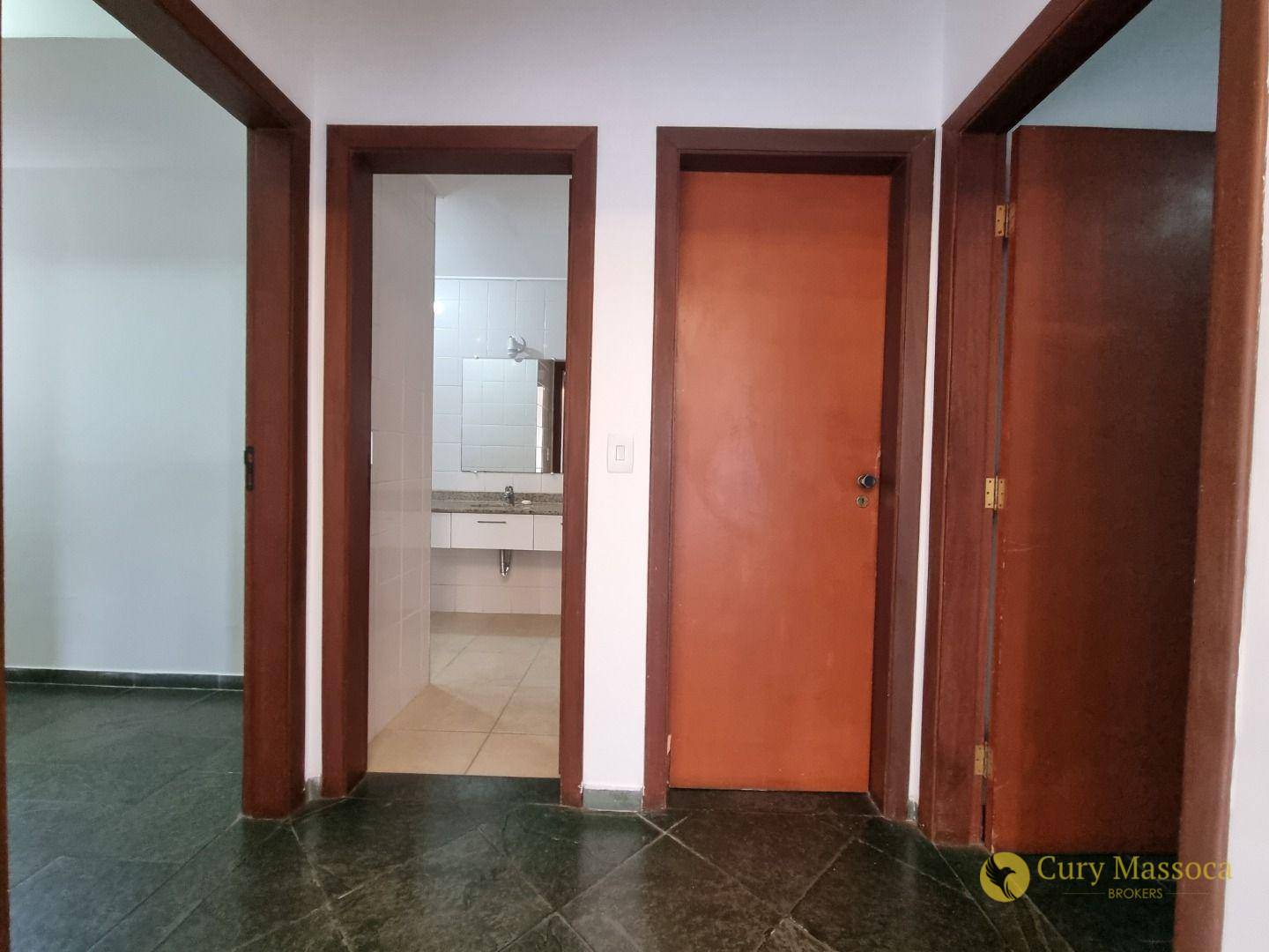 Apartamento para alugar com 3 quartos, 95m² - Foto 15