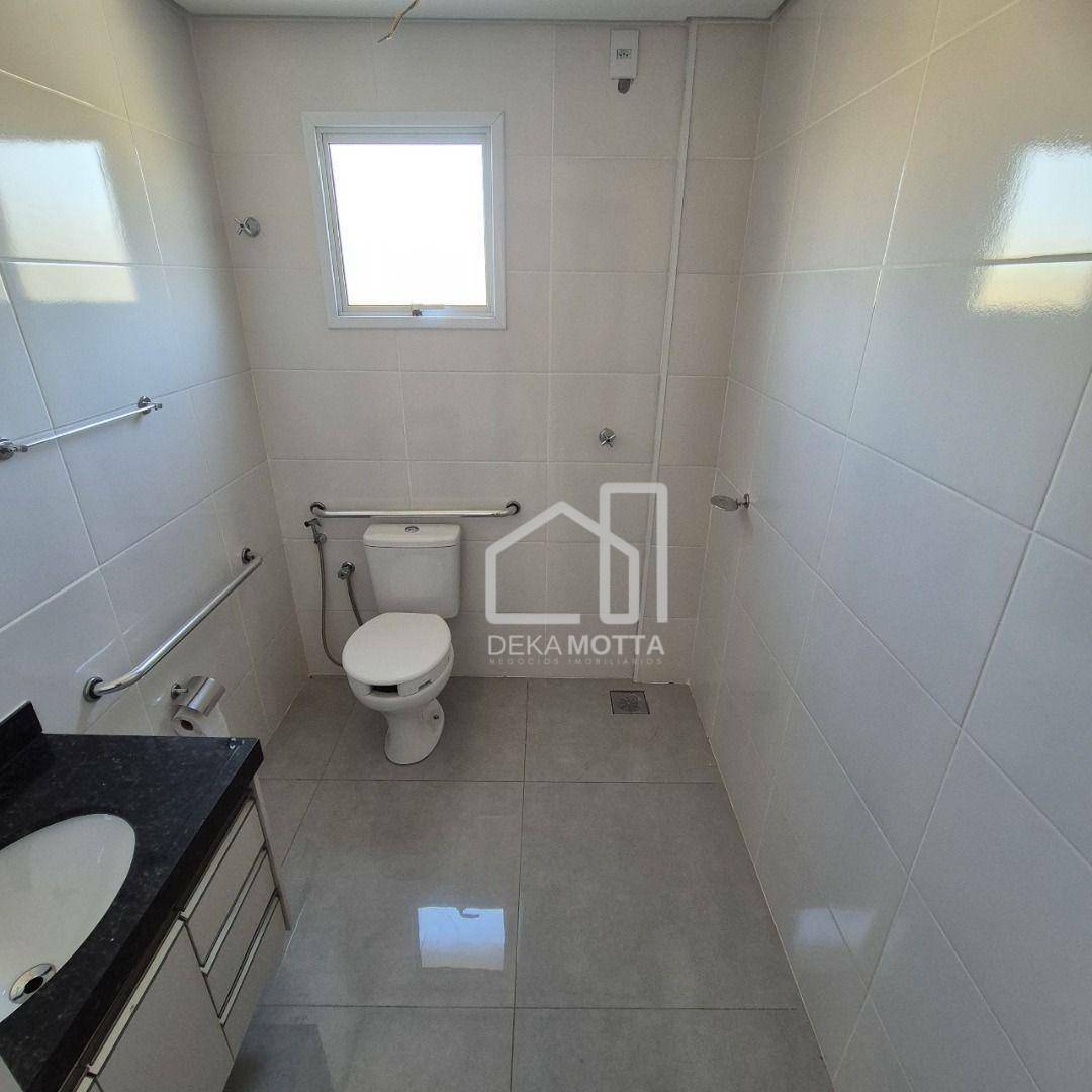 Apartamento à venda com 2 quartos, 42m² - Foto 2