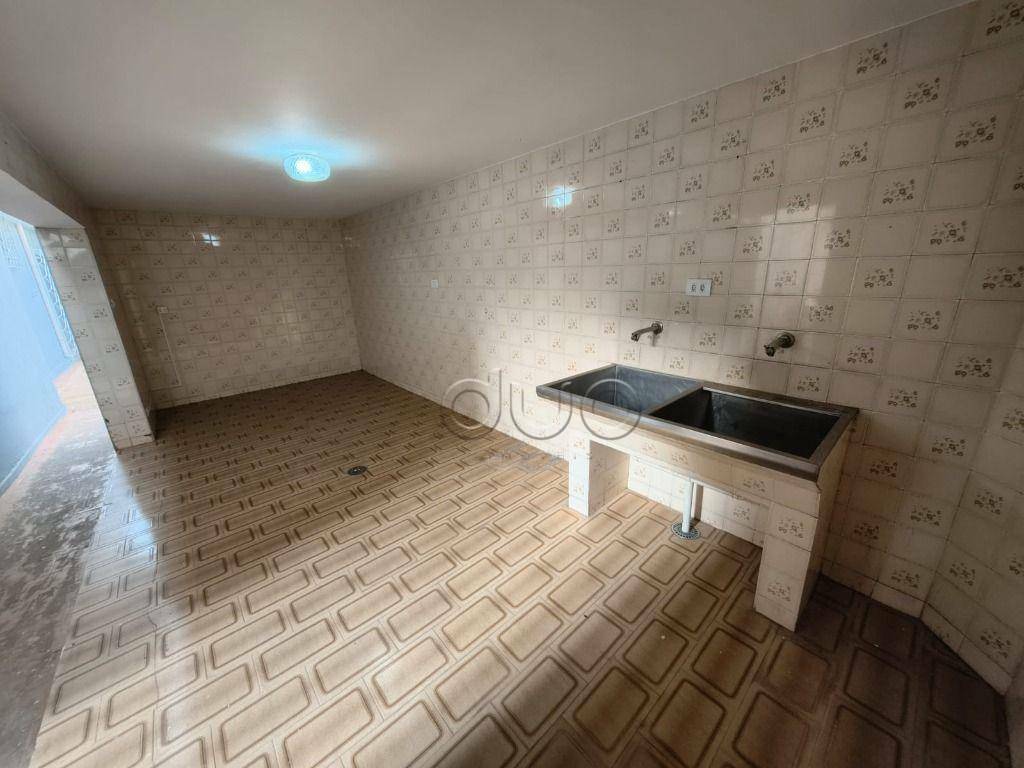 Casa para alugar com 3 quartos, 298m² - Foto 31