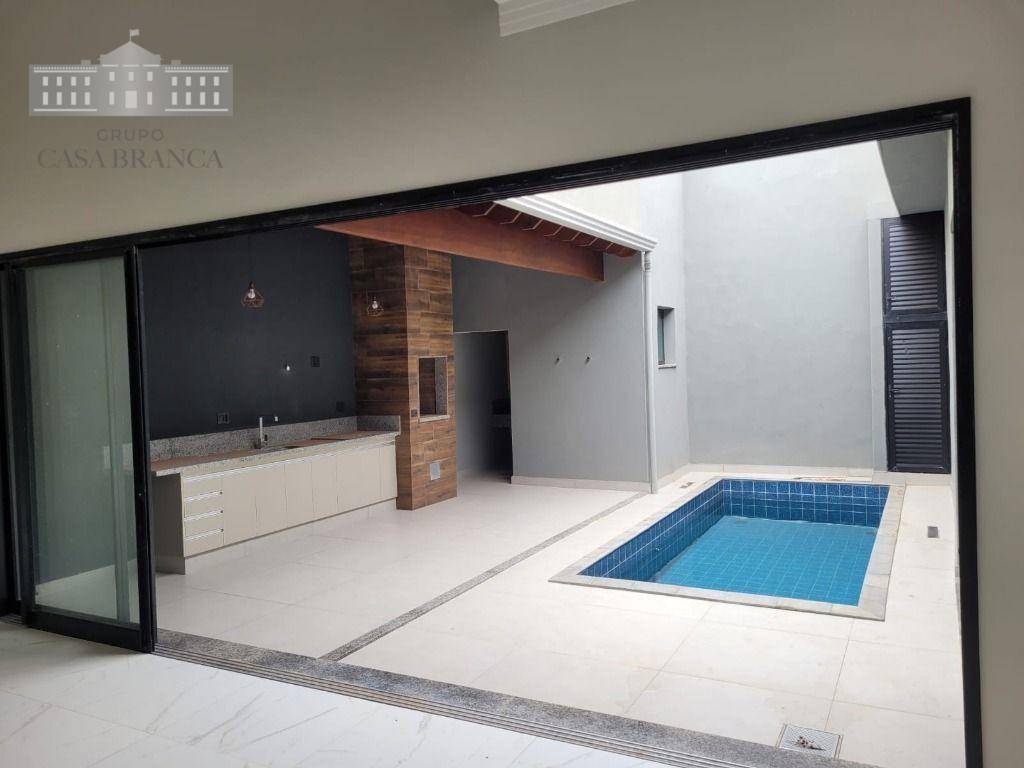 Casa de Condomínio à venda com 3 quartos, 289m² - Foto 1