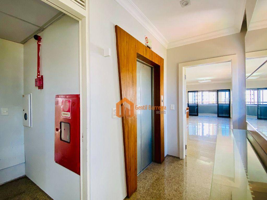 Apartamento à venda com 4 quartos, 174m² - Foto 14