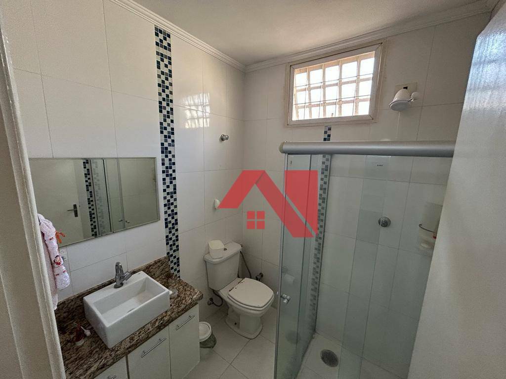 Casa à venda com 3 quartos, 180m² - Foto 17