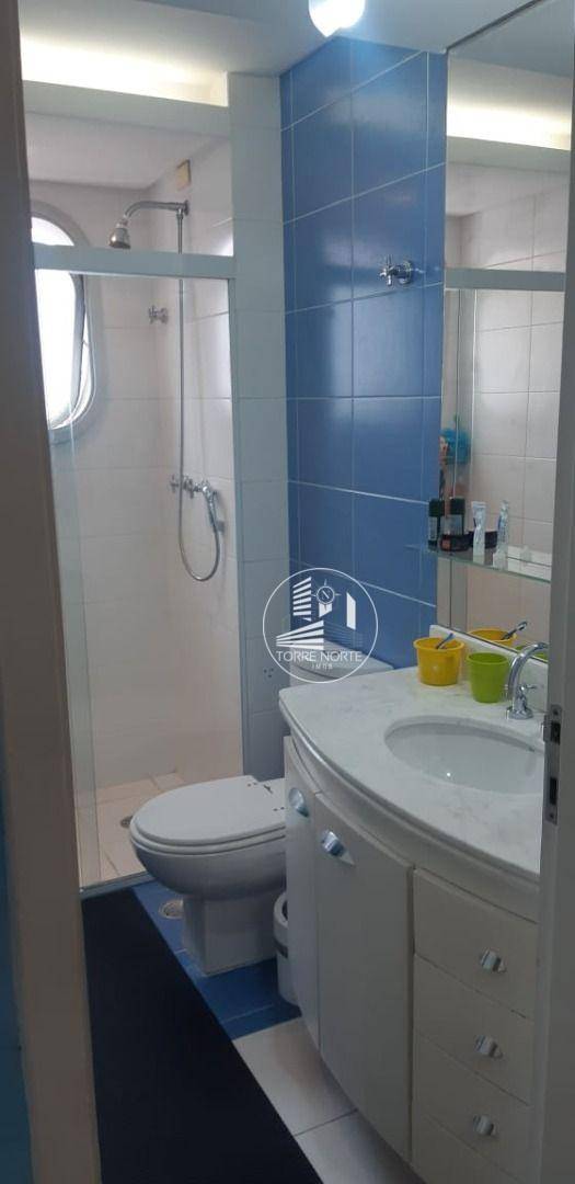 Apartamento à venda com 4 quartos, 240m² - Foto 22