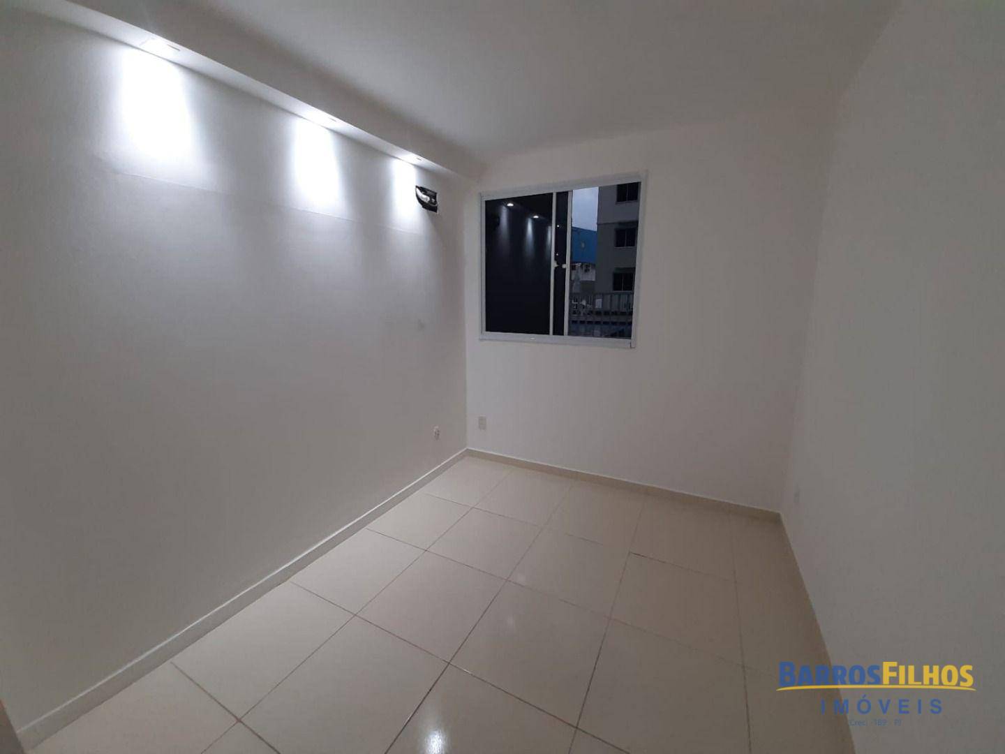 Apartamento à venda e aluguel com 2 quartos, 55m² - Foto 22