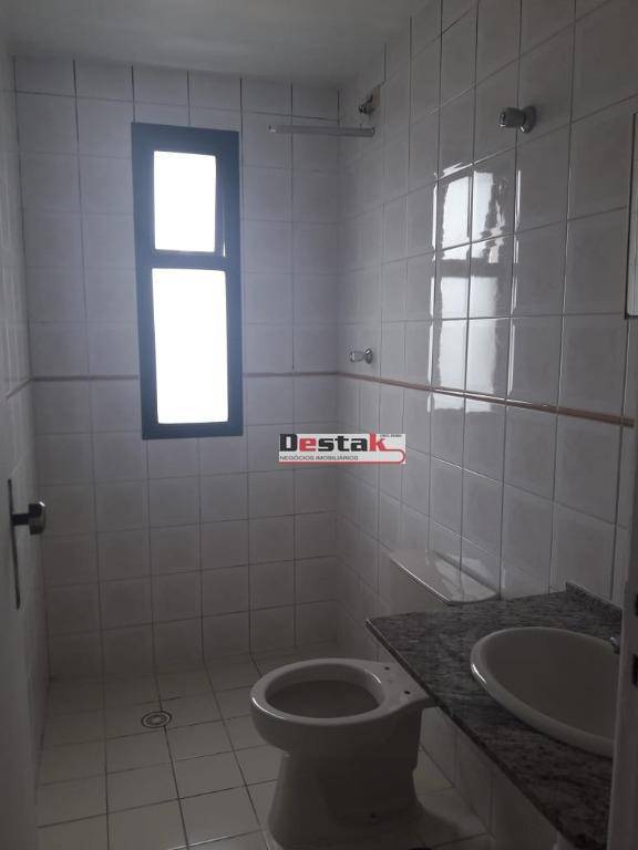 Apartamento à venda com 3 quartos, 80m² - Foto 22