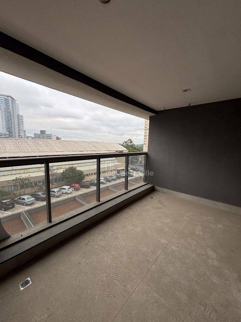 Apartamento à venda com 2 quartos, 95m² - Foto 1