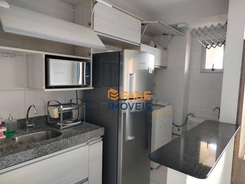 Apartamento para alugar com 2 quartos, 53m² - Foto 4