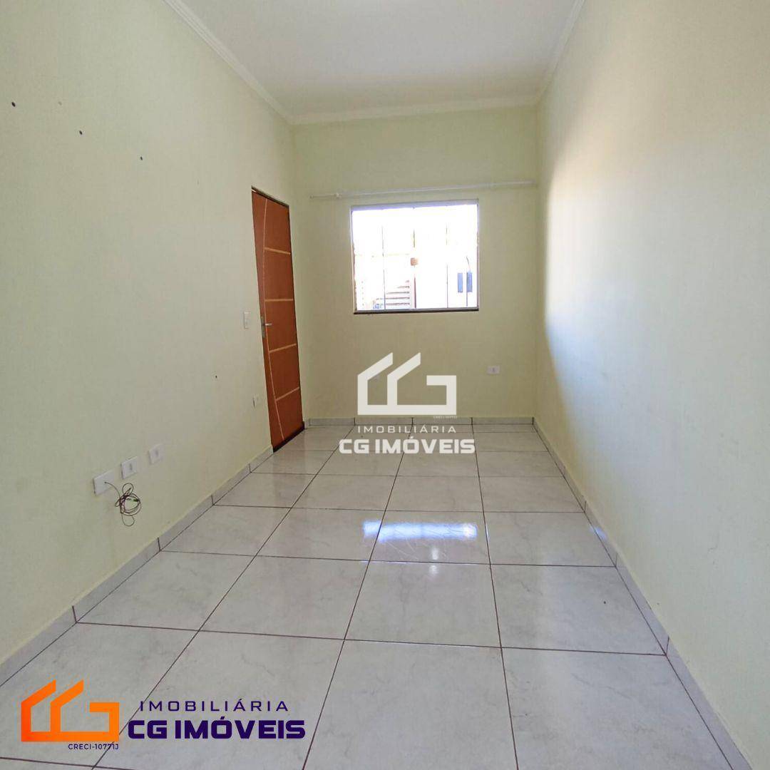 Casa para alugar com 2 quartos, 75m² - Foto 2