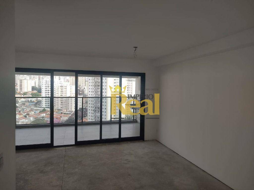 Apartamento à venda com 3 quartos, 151m² - Foto 3