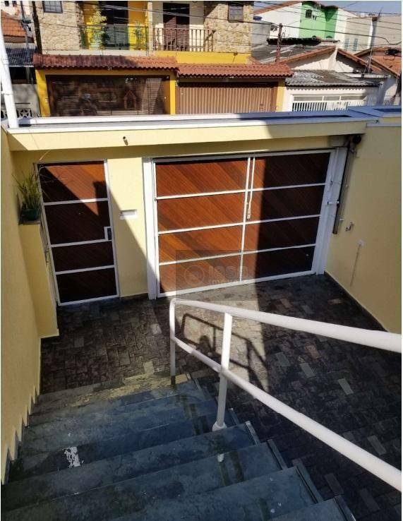 Sobrado à venda e aluguel com 3 quartos, 202m² - Foto 1