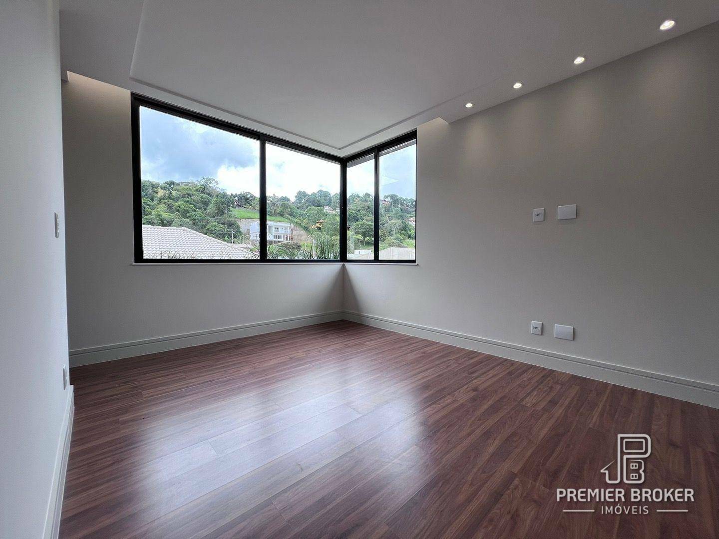 Casa de Condomínio à venda com 4 quartos, 177m² - Foto 16