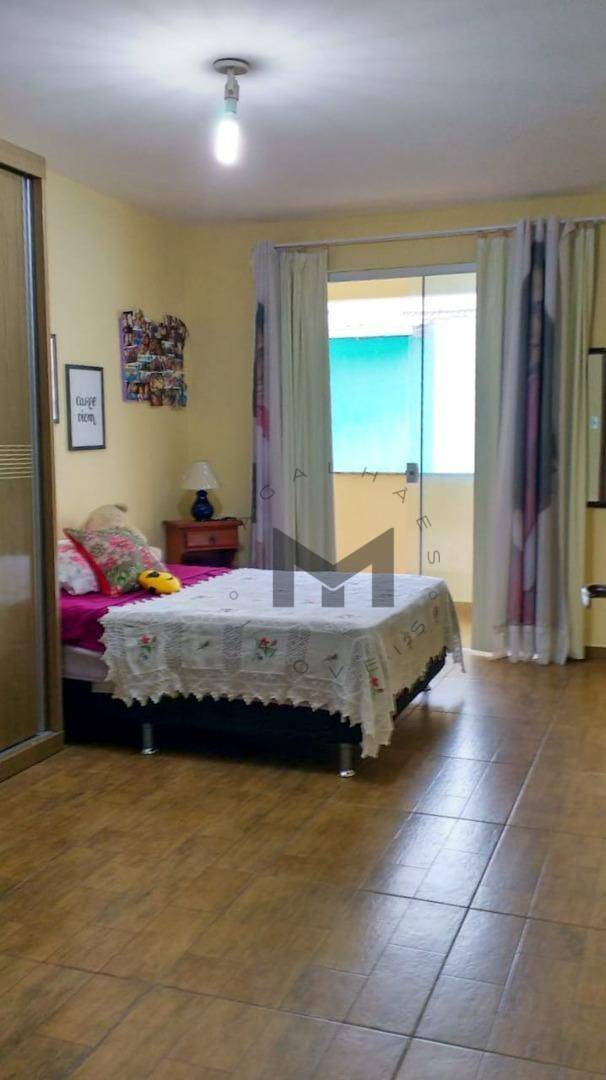 Casa à venda com 5 quartos, 180m² - Foto 15