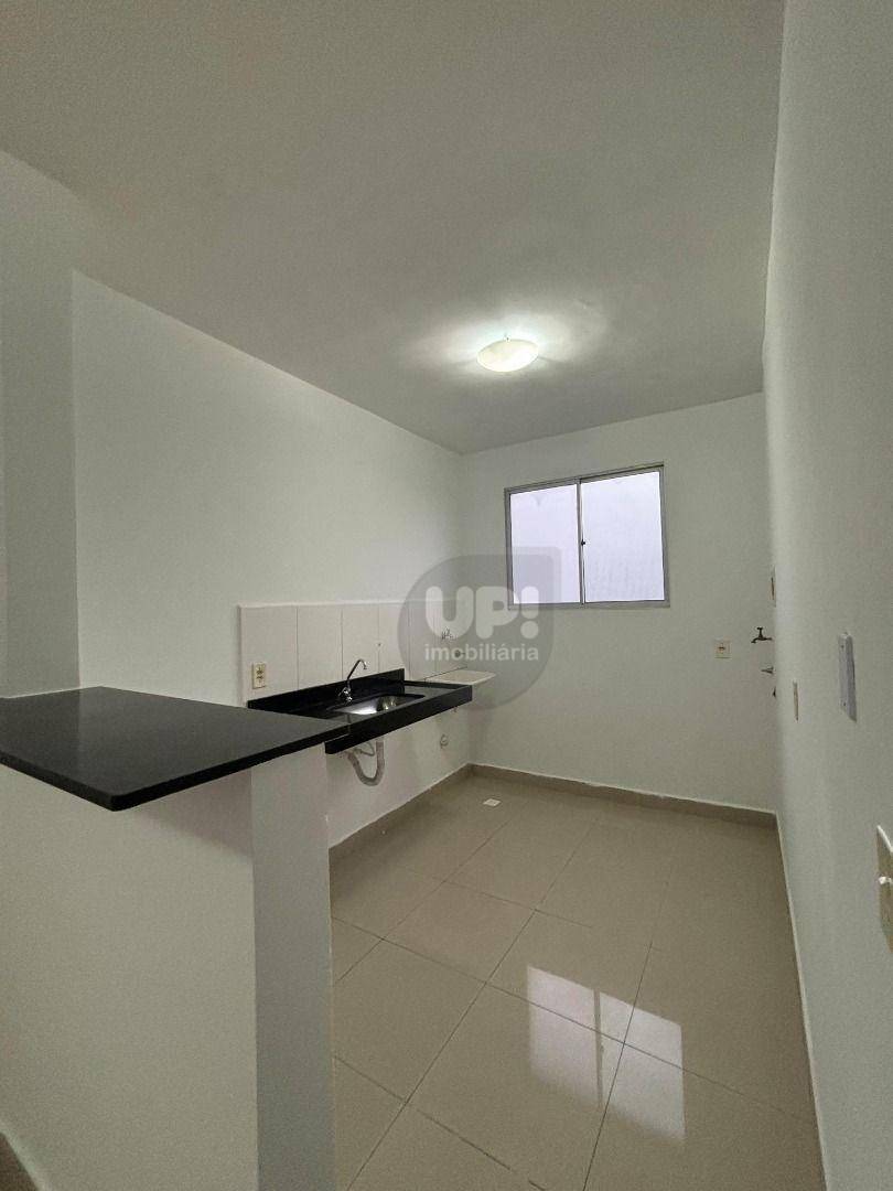 Apartamento à venda com 2 quartos, 45m² - Foto 6