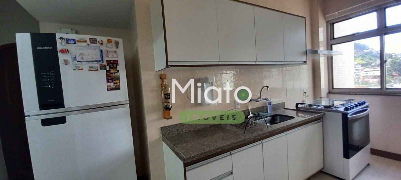 Apartamento à venda com 2 quartos, 77m² - Foto 16