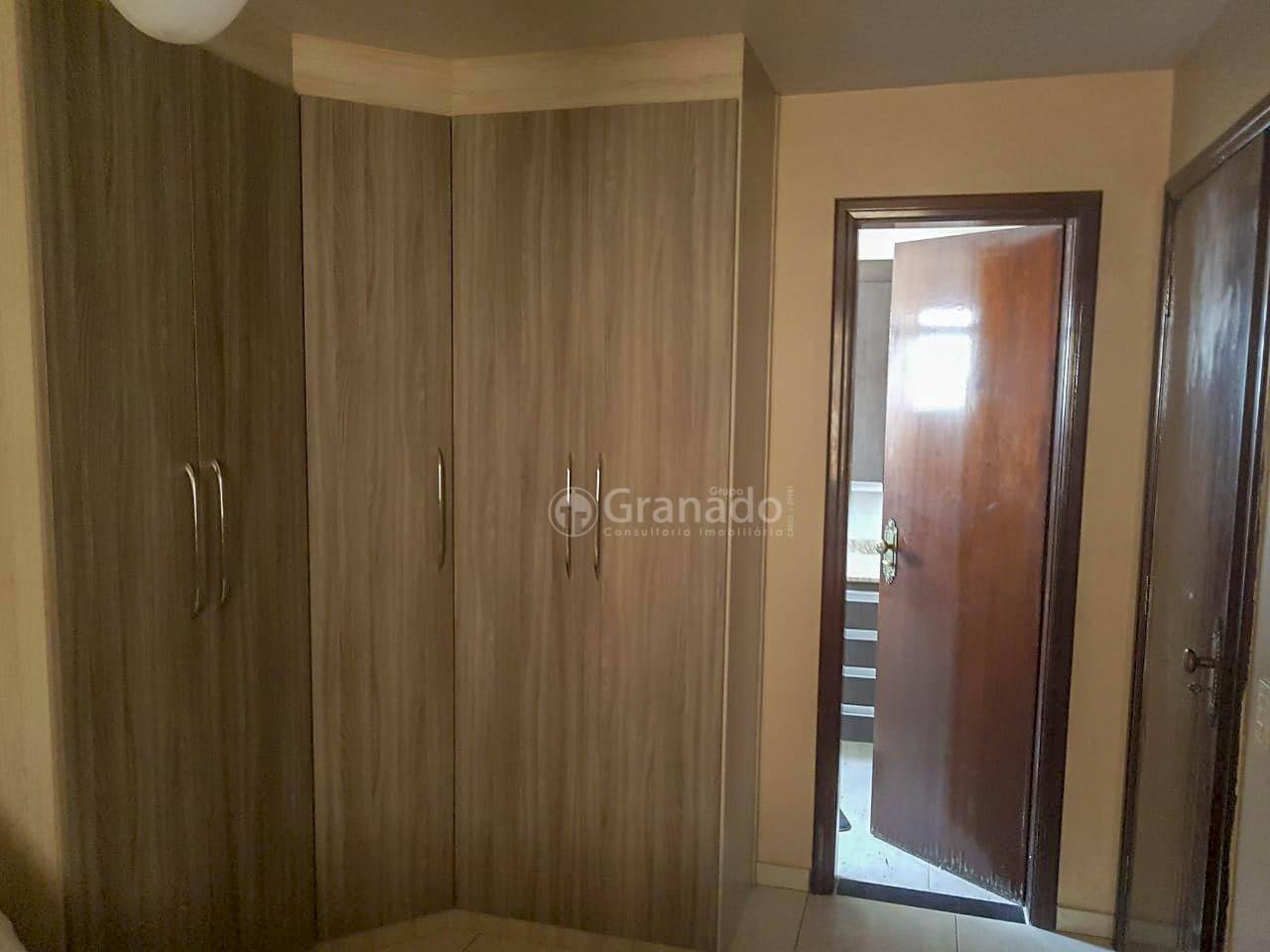 Apartamento à venda com 2 quartos, 74m² - Foto 17