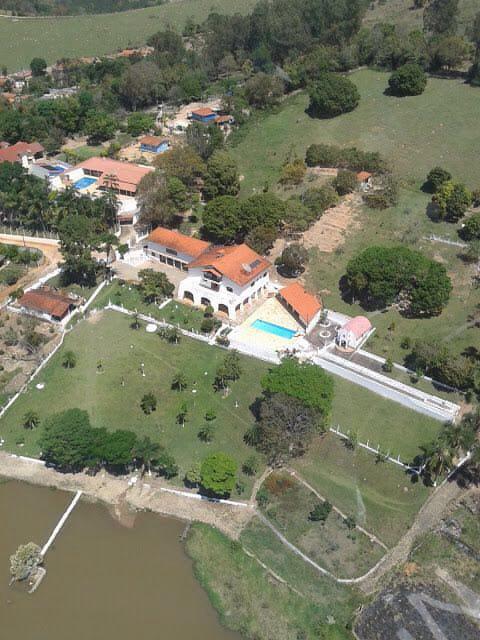 Fazenda à venda com 6 quartos, 36000m² - Foto 1