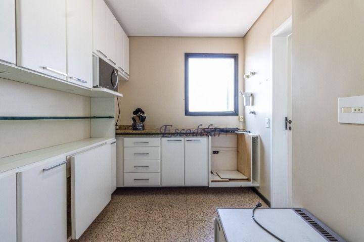 Apartamento à venda com 2 quartos, 134m² - Foto 13