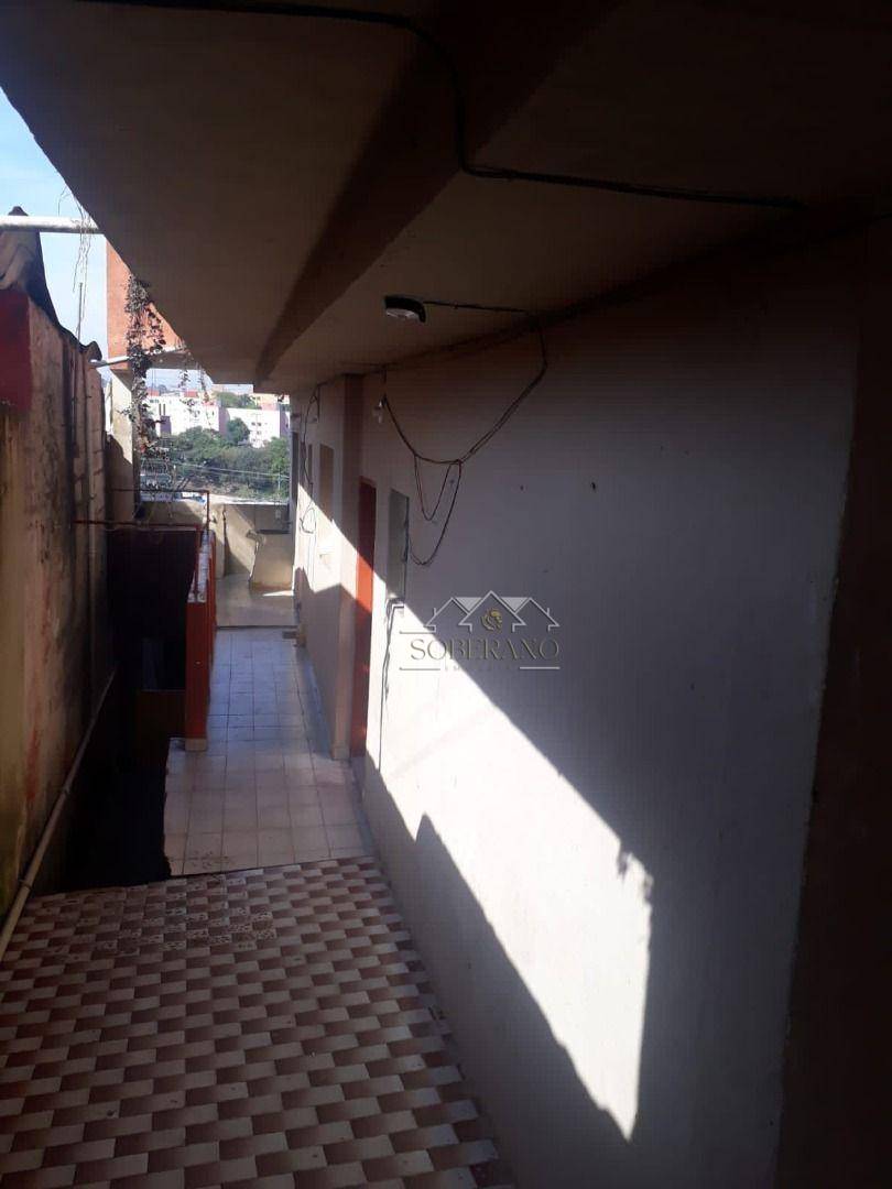 Sobrado à venda com 3 quartos, 300m² - Foto 9