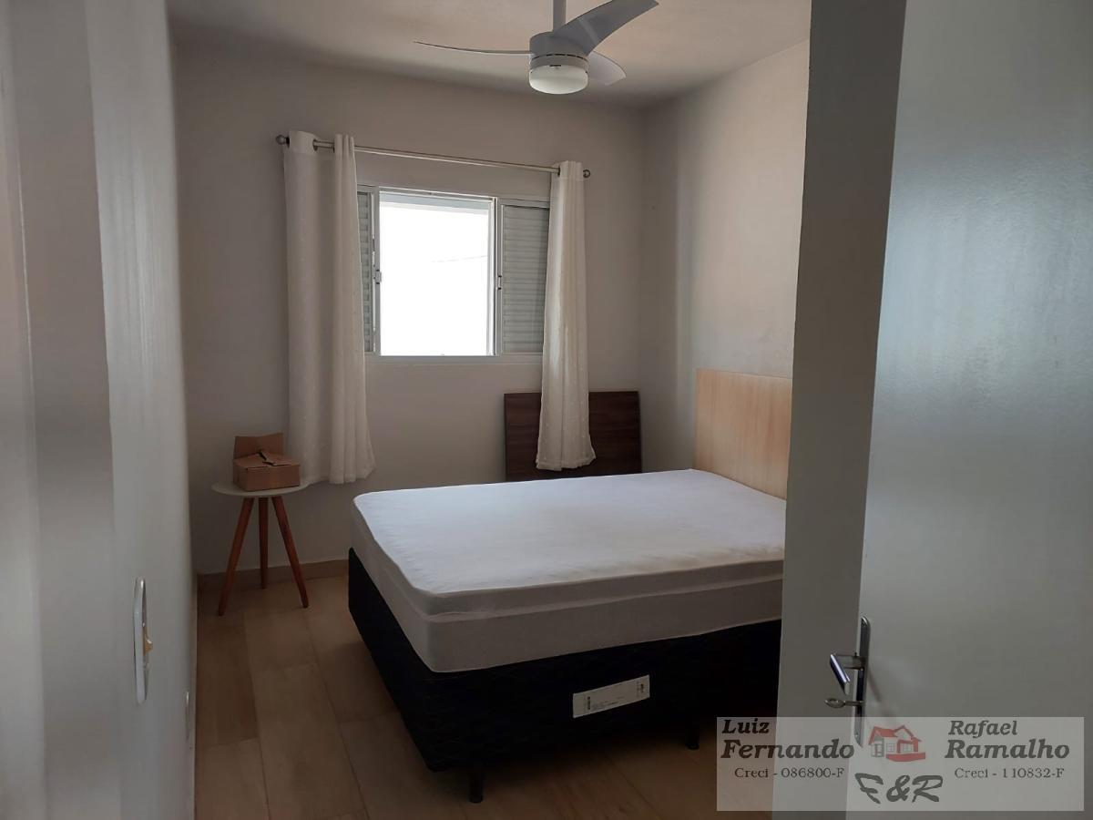 Casa à venda com 3 quartos, 300m² - Foto 17