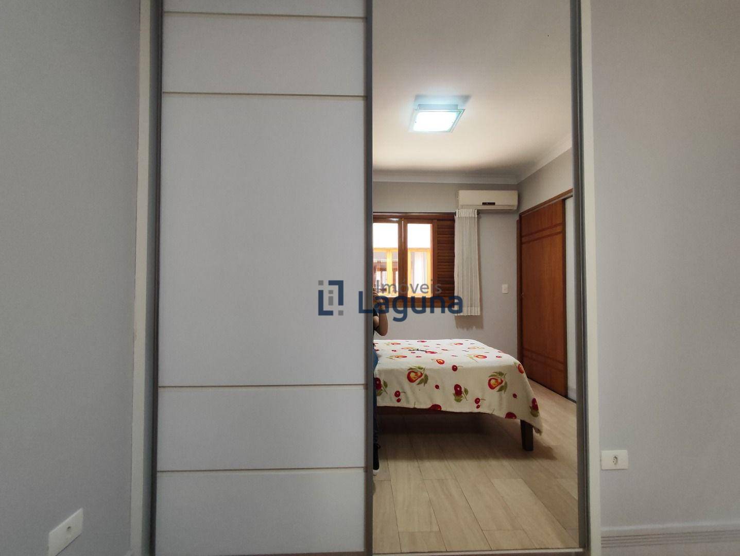 Casa à venda com 3 quartos, 230m² - Foto 68