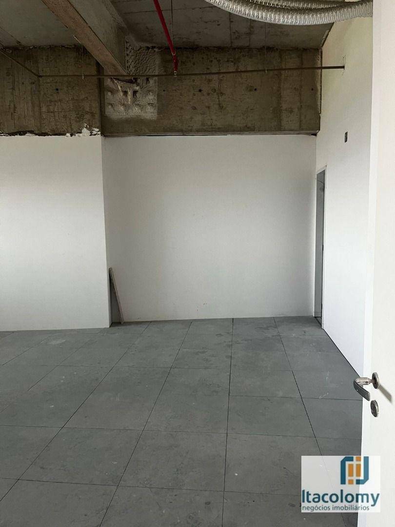 Conjunto Comercial-Sala para alugar, 332m² - Foto 8