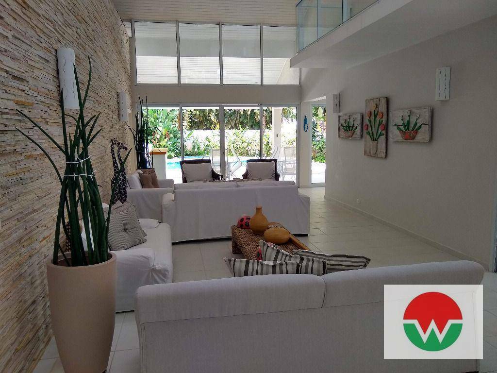 Casa de Condomínio para alugar com 4 quartos, 320m² - Foto 4