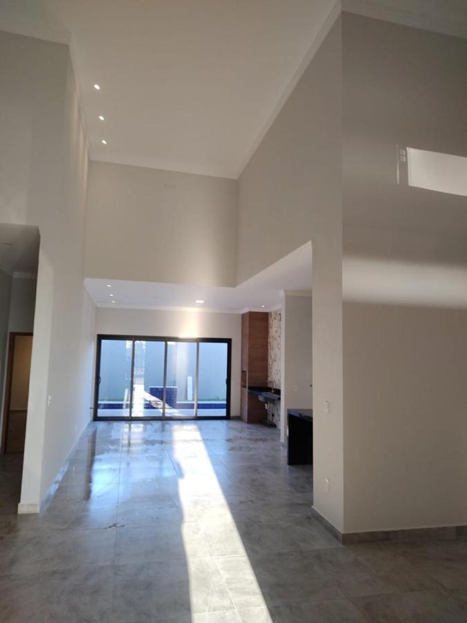 Casa de Condomínio à venda com 3 quartos, 243m² - Foto 15