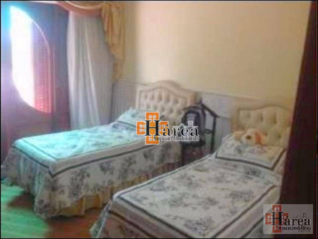 Sobrado à venda com 6 quartos, 1300m² - Foto 35