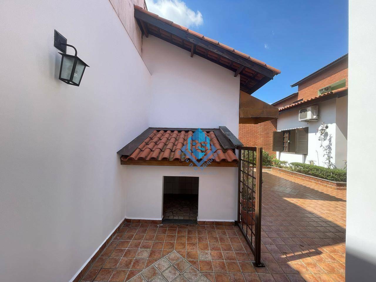 Casa à venda com 2 quartos, 169m² - Foto 27