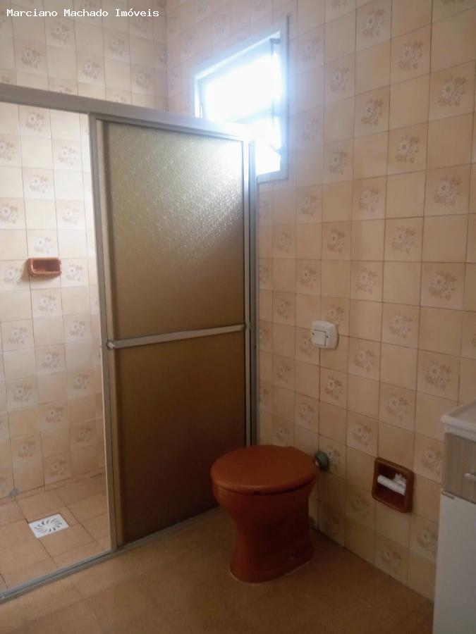 Casa à venda com 3 quartos, 117m² - Foto 10