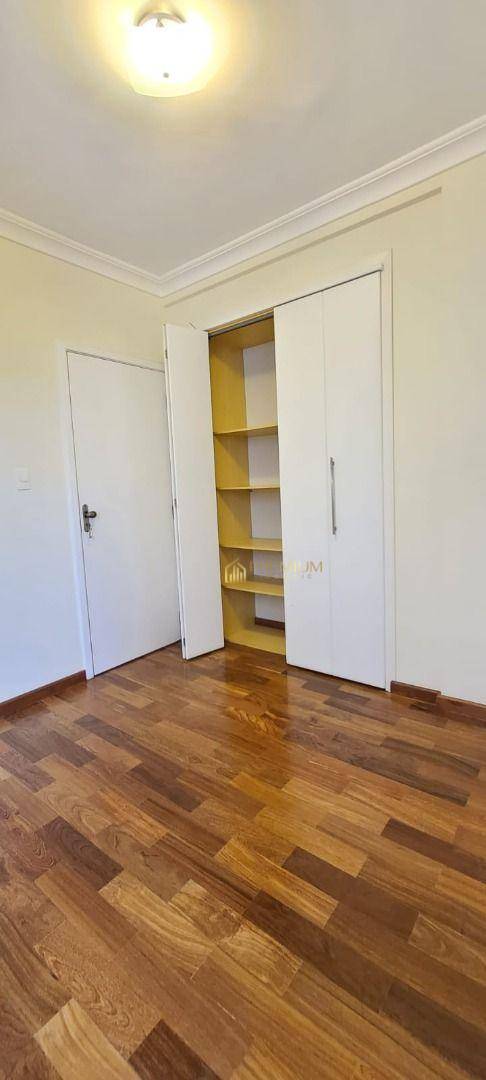 Apartamento à venda com 3 quartos, 98m² - Foto 24