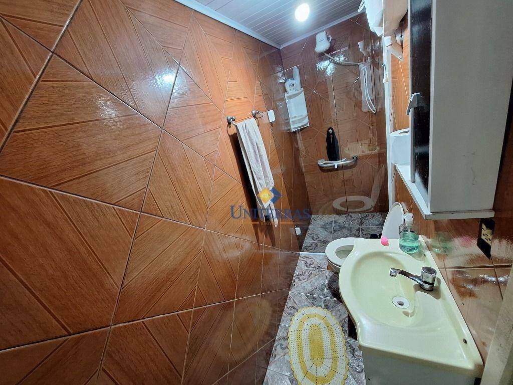 Casa à venda com 3 quartos, 70m² - Foto 14